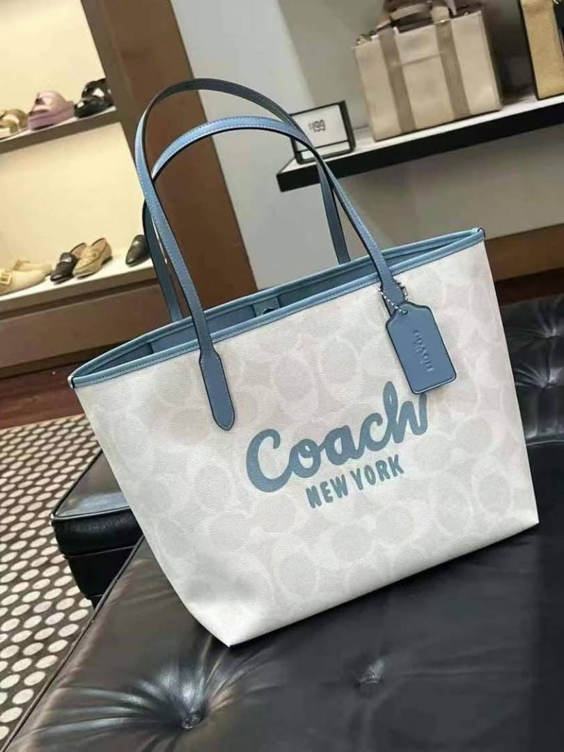 COAC_H CITY ZIP TOTE BAG HEAVY QUALITY WITH DUST BAG & BILL