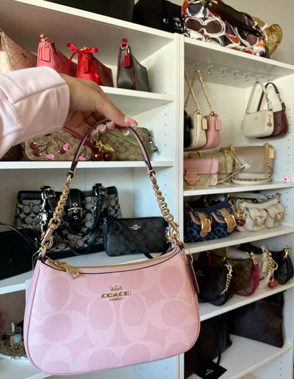 COAC TERI SHOULDER BAG SOFT PINK WITH BOX BILL & DUST BAG-C08821