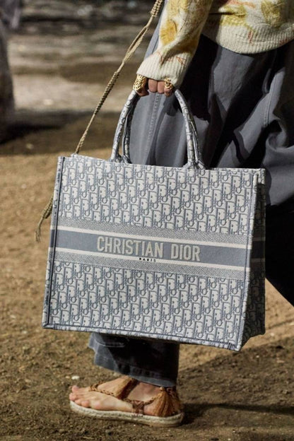Christian Dio Grey Book Tote With Extra Pouch With Dust Bag Premium Top Notch-1005