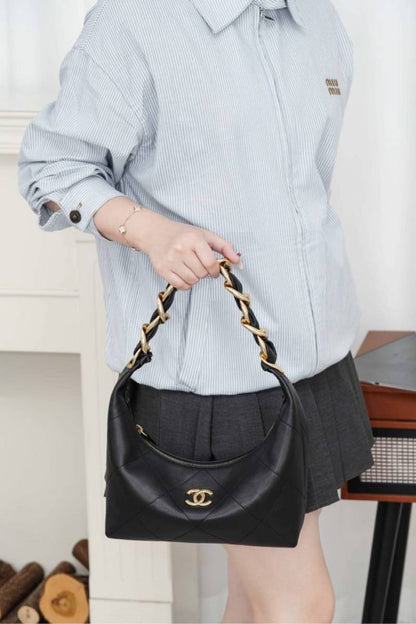 Chane Quilted Maxi Hobo Bag With Box And Dust Bag 251013