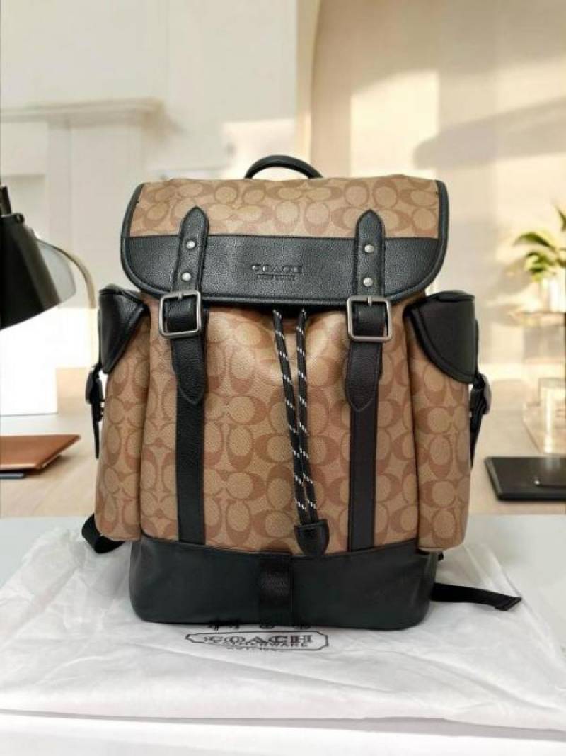 COAHUDSON BACKPACK WITH OG DUST BAG