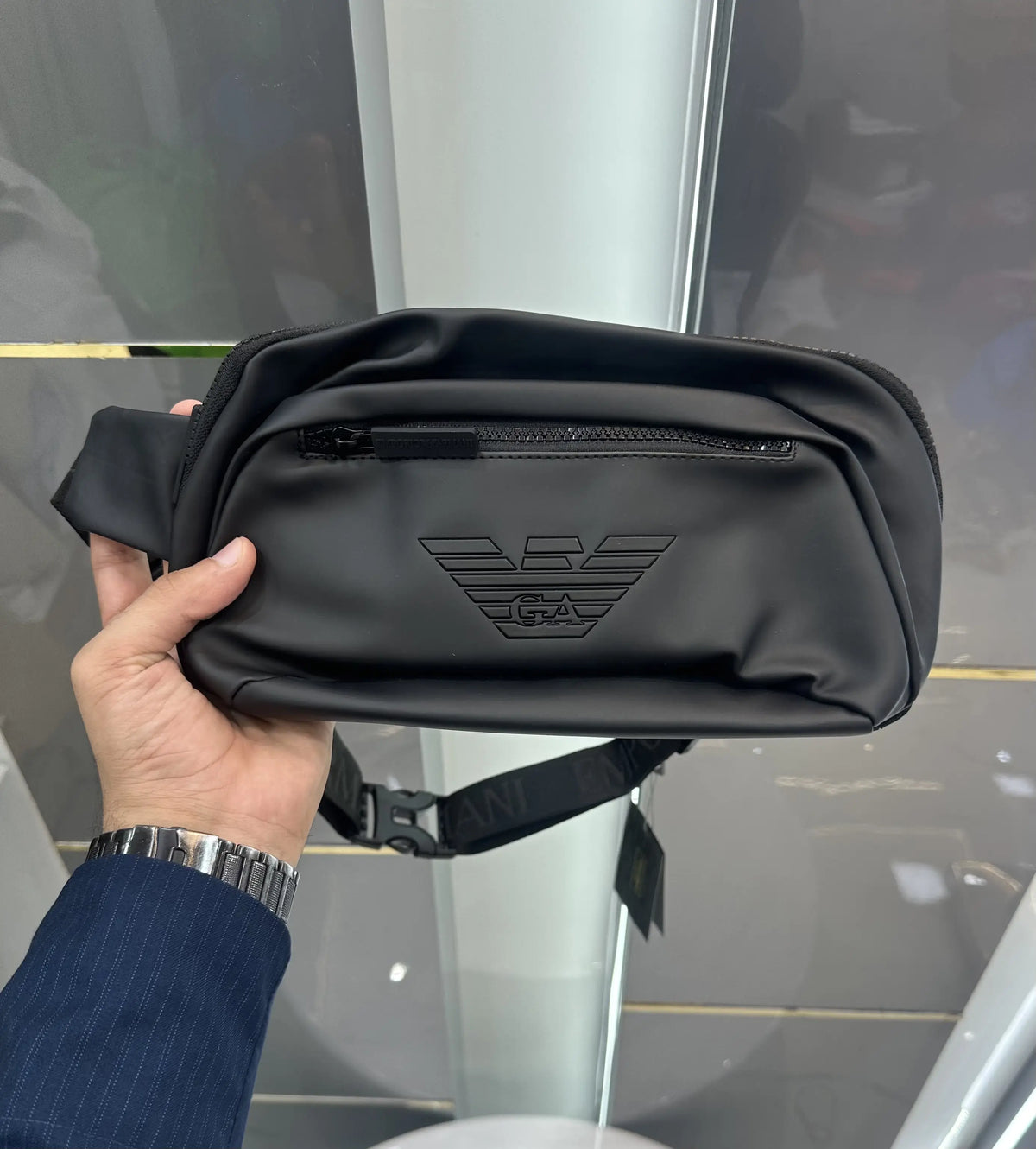 Giorgio Arman i Premium Waist Bag g110