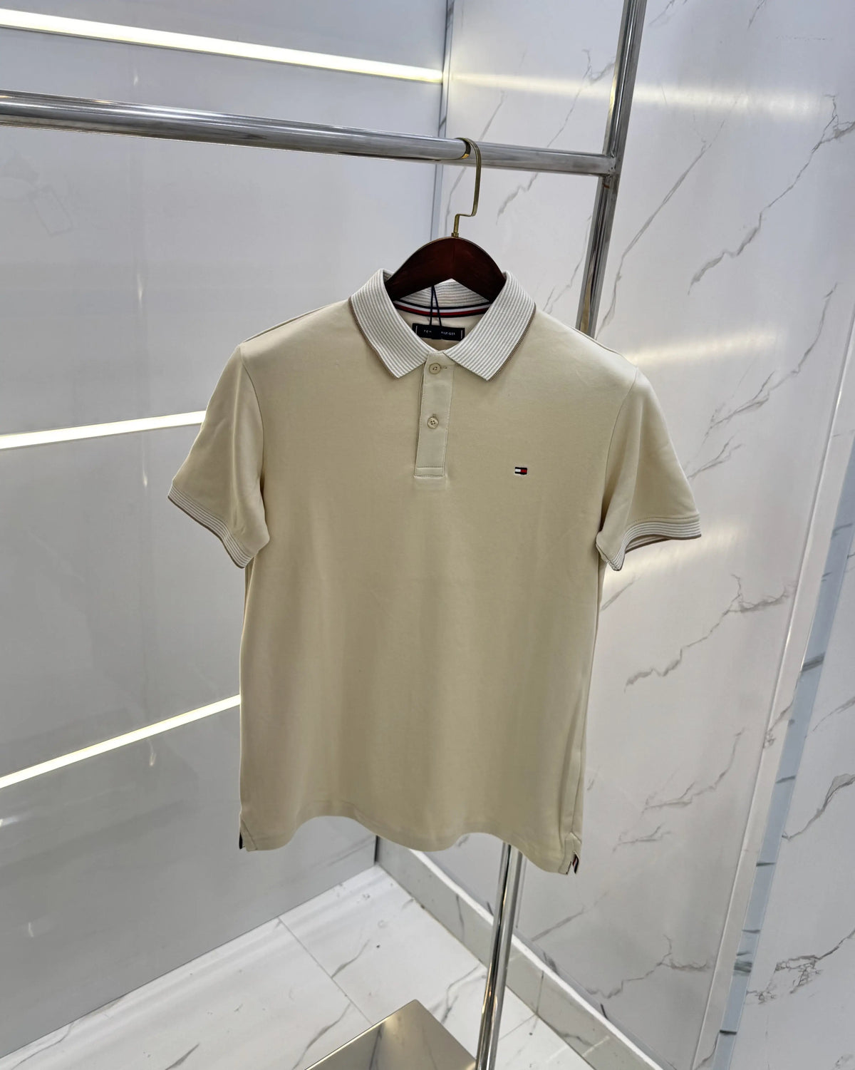 Tomm y Hilfiger Creem  Premium Polo T-shirt