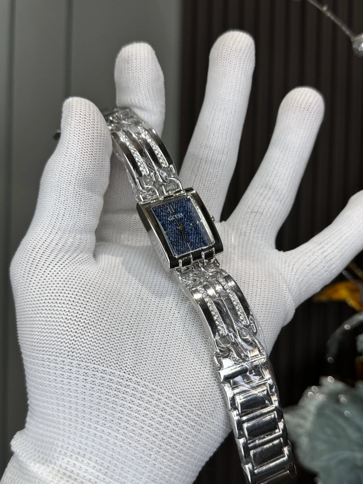 Guess Denim Blue Dial premium Ladies Watch