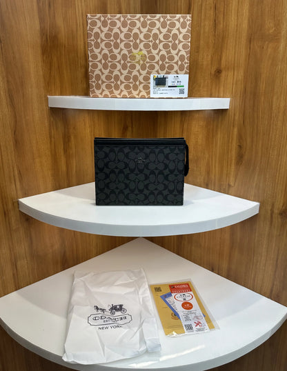 Coac h Luxury Unisex Pochette With Box Grey c098
