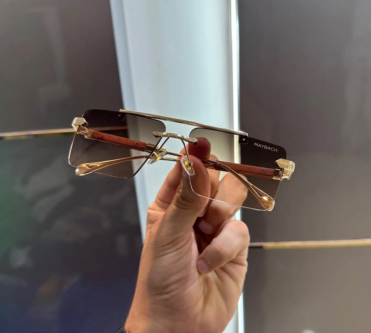 MayBach Gold Cream Premium Shades 3113