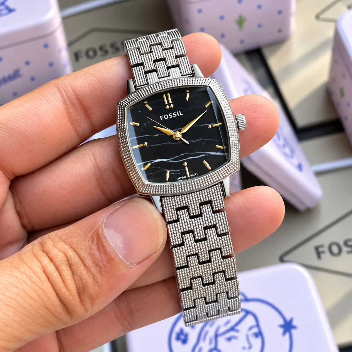 FOSSIL_SILVER_BLACK