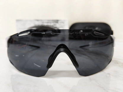 OAKLEY 0095 WHITE BLACK