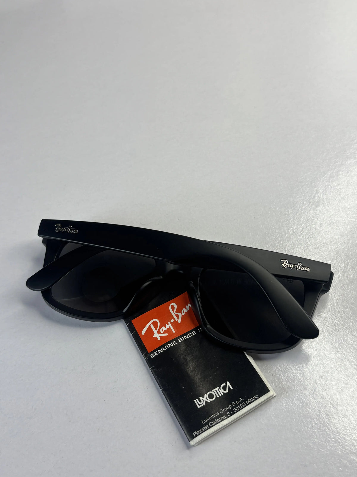 Rayban 2140 Silver Mercury