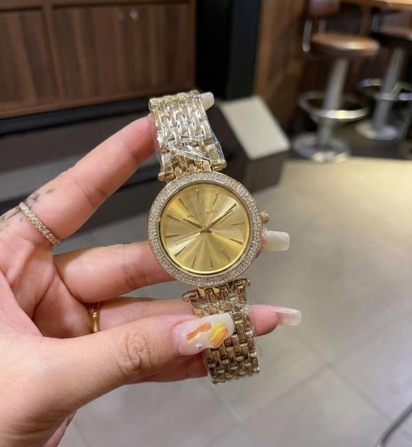 PREMIUM WATCHES